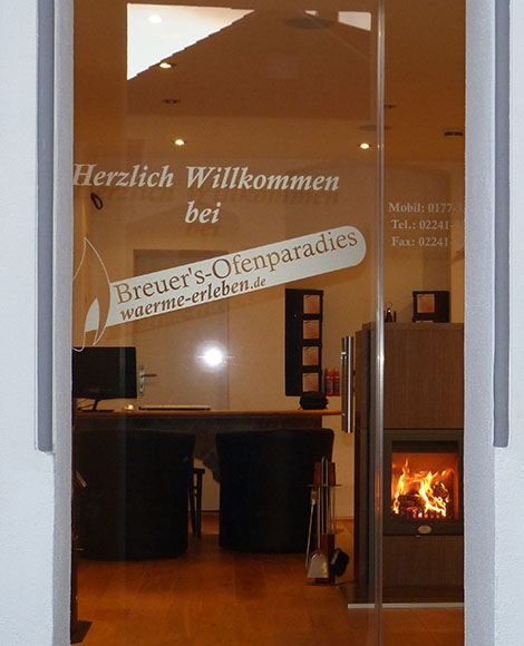 //www.waerme-erleben.de/wp-content/uploads/2018/09/breuers-ofenparadies-frontbild02.jpg